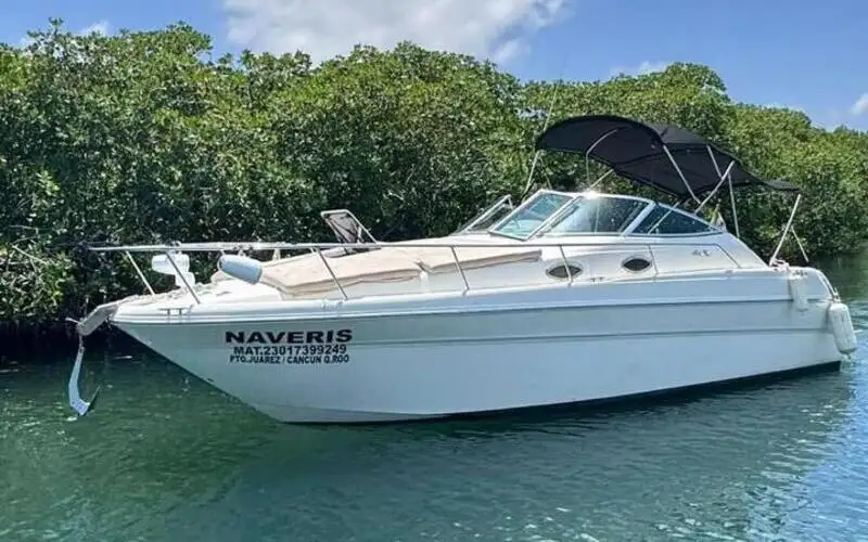 Yate Naveris SeaRay